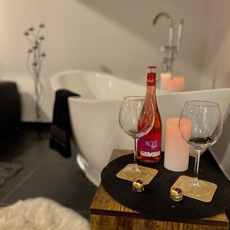 Kiraly Street , Stylish Apartment Βουδαπέστη Εξωτερικό φωτογραφία