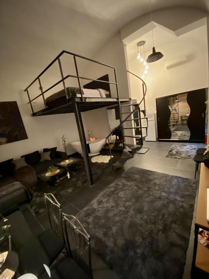 Kiraly Street , Stylish Apartment Βουδαπέστη Εξωτερικό φωτογραφία