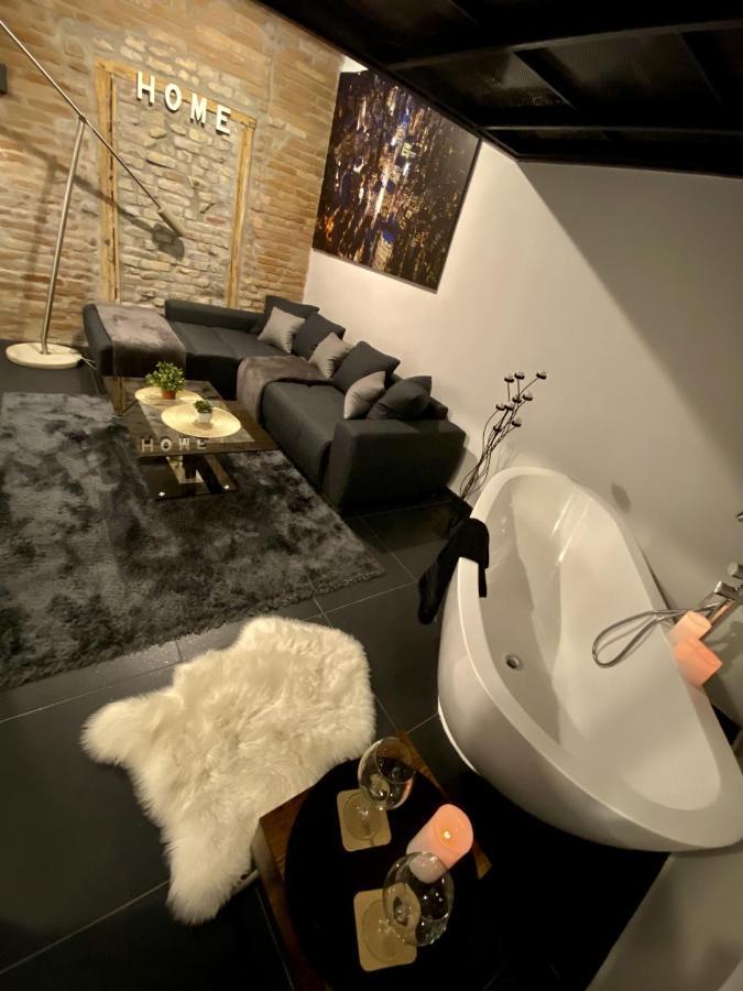 Kiraly Street , Stylish Apartment Βουδαπέστη Εξωτερικό φωτογραφία